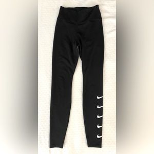 Women’s Nike Leggings - Size XS